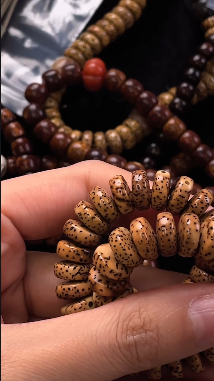 手串星月菩提精工级粉皮浅珀花皮药片11*5手串（B）