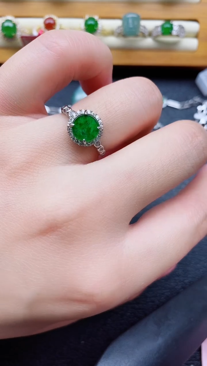 银S925镶嵌戒指翡翠1
