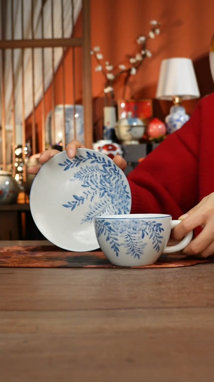 现代高温釉下彩手绘陶瓷餐具