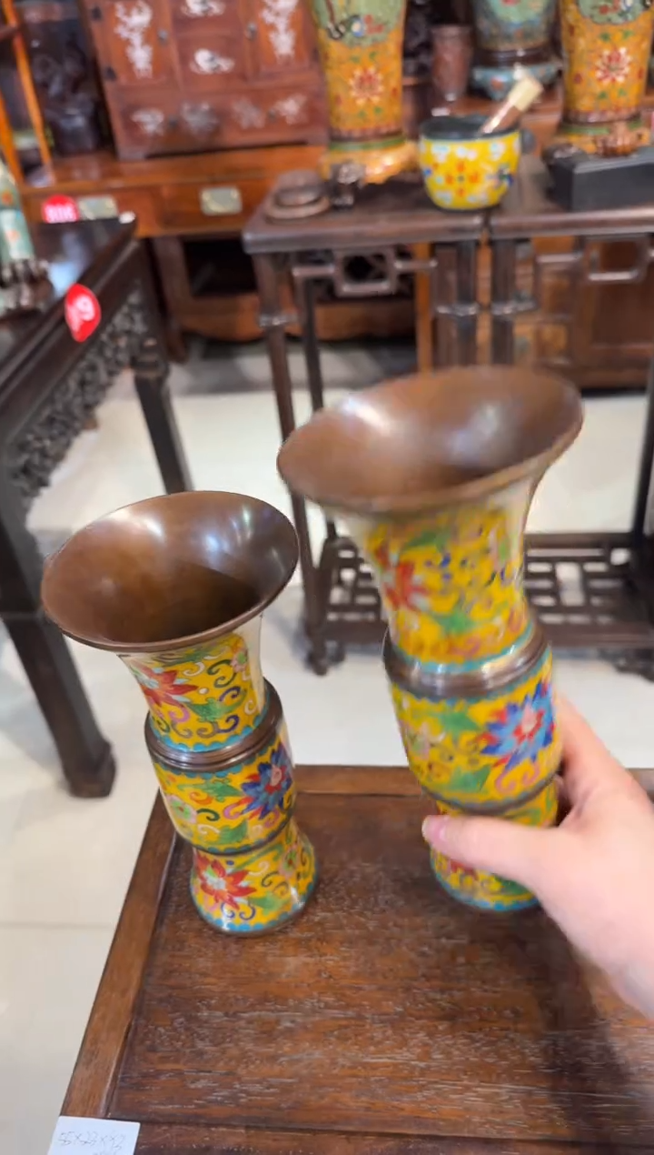 木珐琅彩黄香筒880.88888