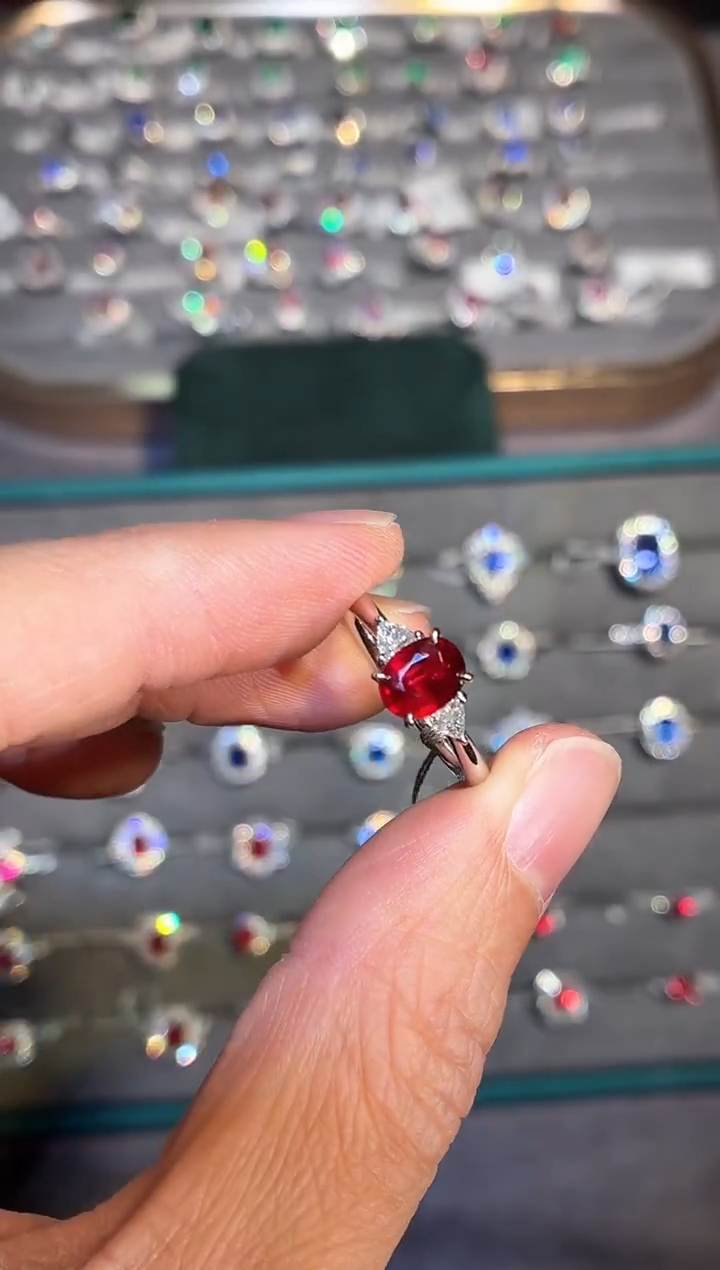 18K金镶嵌戒指红宝石【闪购】1.24ct/七天鉴赏/无烧鸽血红