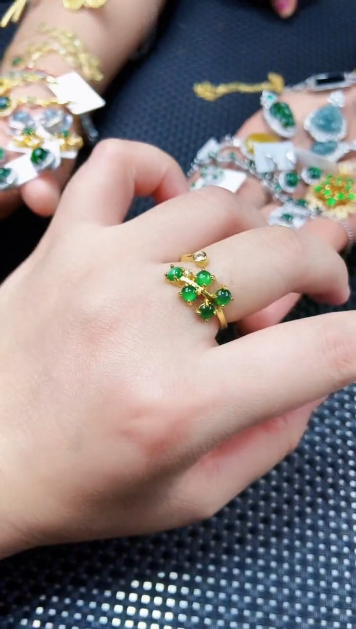 【闪购商品】翡翠戒指未镶嵌111111111