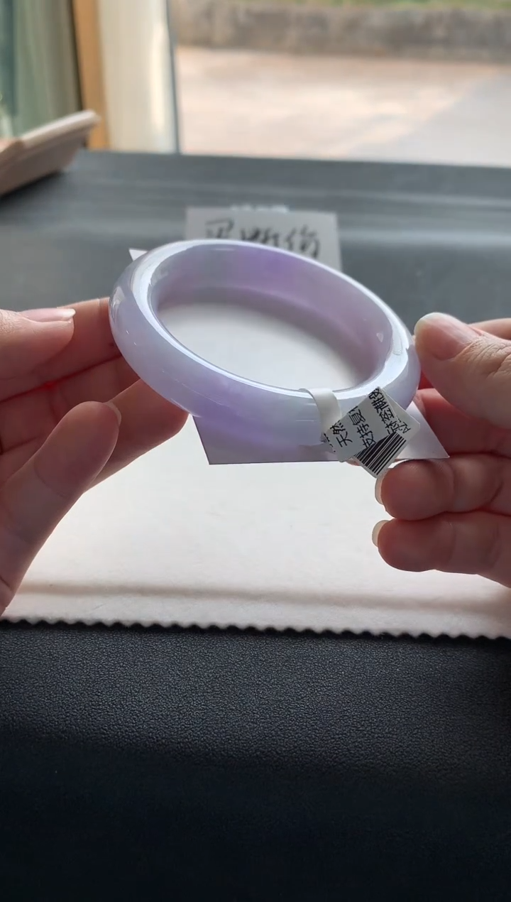 【闪购商品】翡翠手镯未镶嵌55.2圆条Y547买断