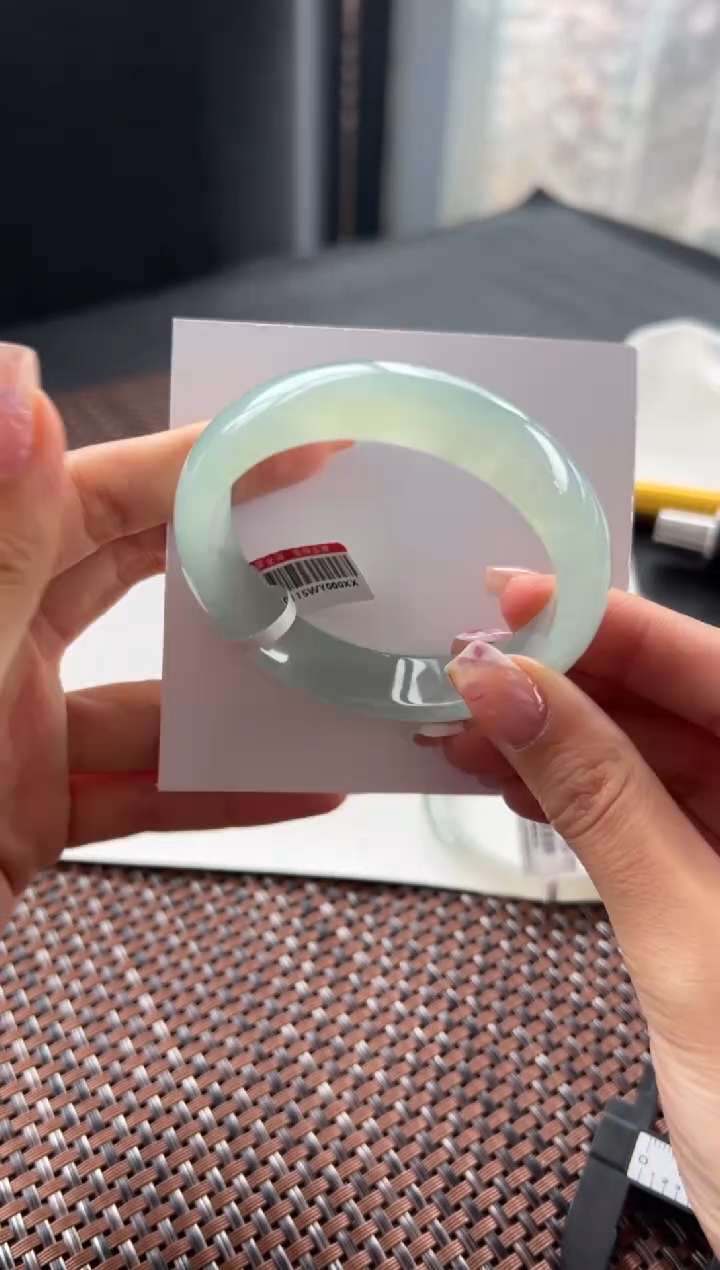 【闪购商品】翡翠手镯未镶嵌59号57.3*13.7*7.8