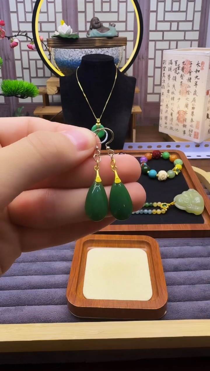 和田玉14K金镶嵌耳饰E119