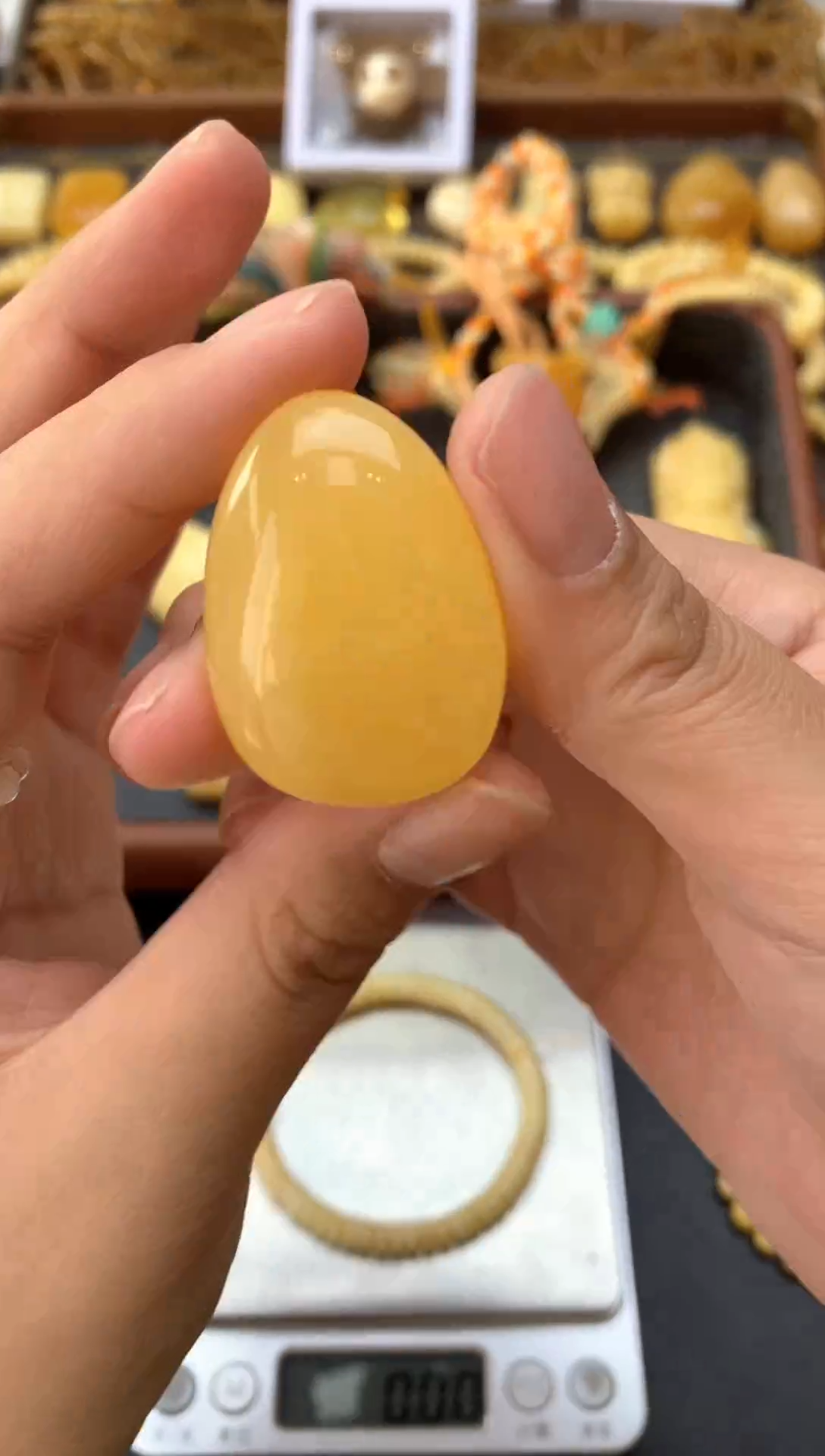 【闪购商品】琥珀珠宝奇石未镶嵌035琥珀蜜蜡花粉有纹小坑介意勿拍