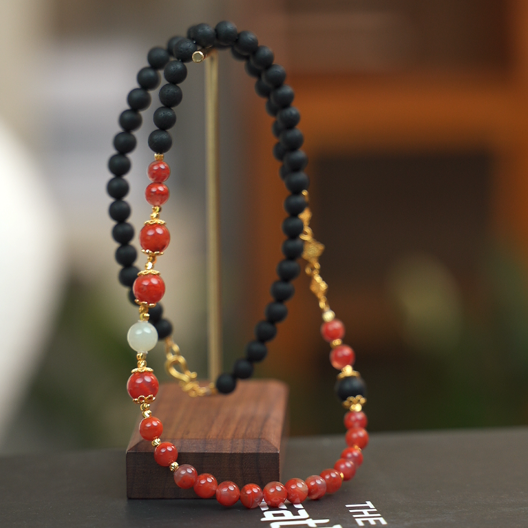 【红豆生南国】木小鱼降真香+南红项链