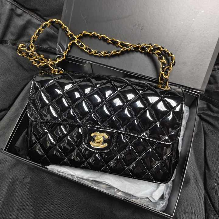 99新 Chanel/香奈儿 香奈儿双面cf黑金中号漆皮腋下包/黑色经典