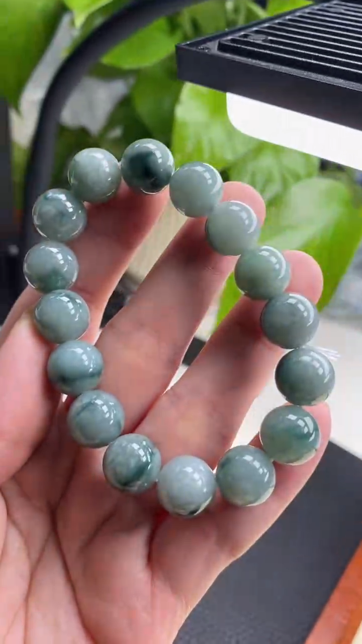 【闪购商品】翡翠挂件未镶嵌手串