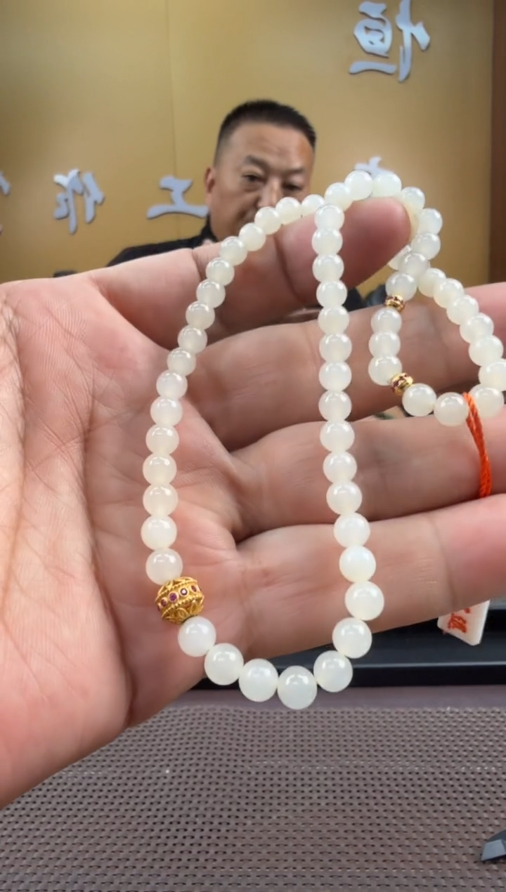 颈饰未镶嵌和田玉手串5-6mm