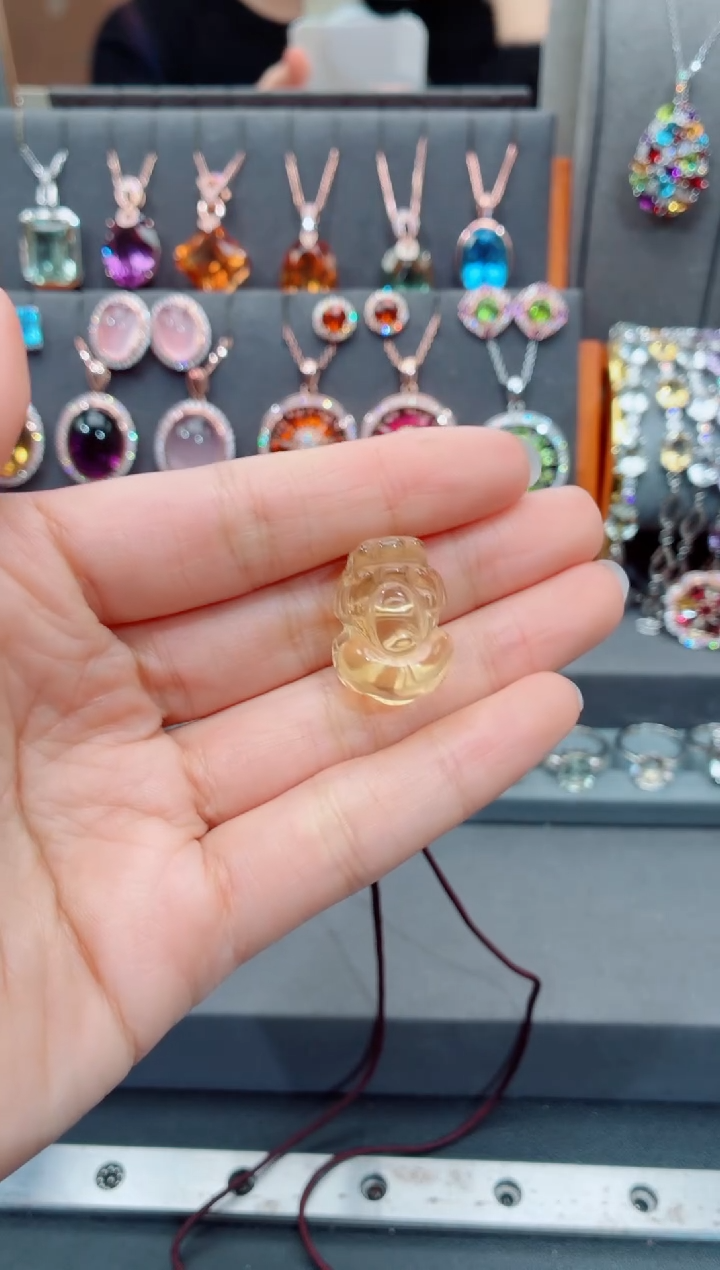 吊坠(不含链)未镶嵌水晶水晶吊坠