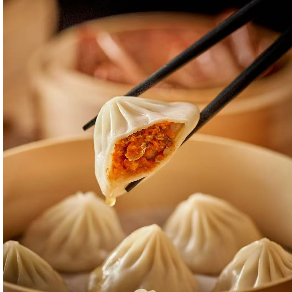 手工蟹黄小笼汤包、鲜肉小笼汤包