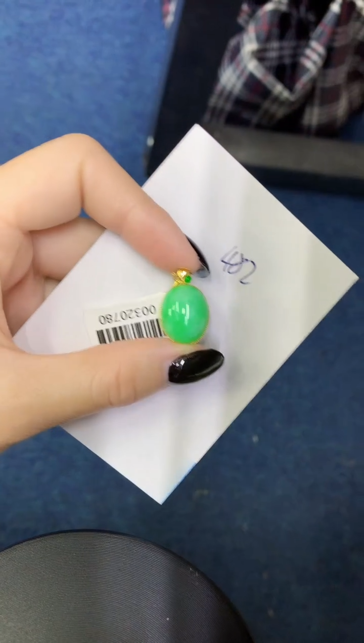 【闪购商品】翡翠颈饰18K金镶嵌000000000