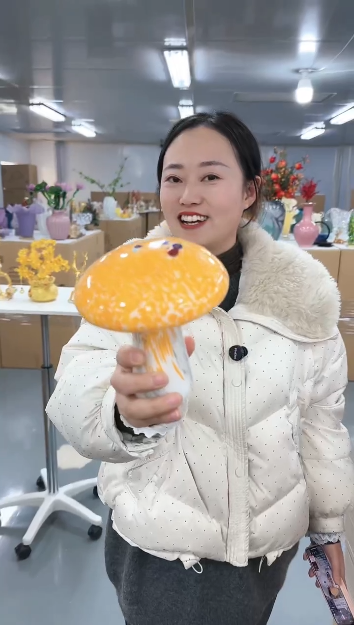 【闪购商品】玻璃花间集0016