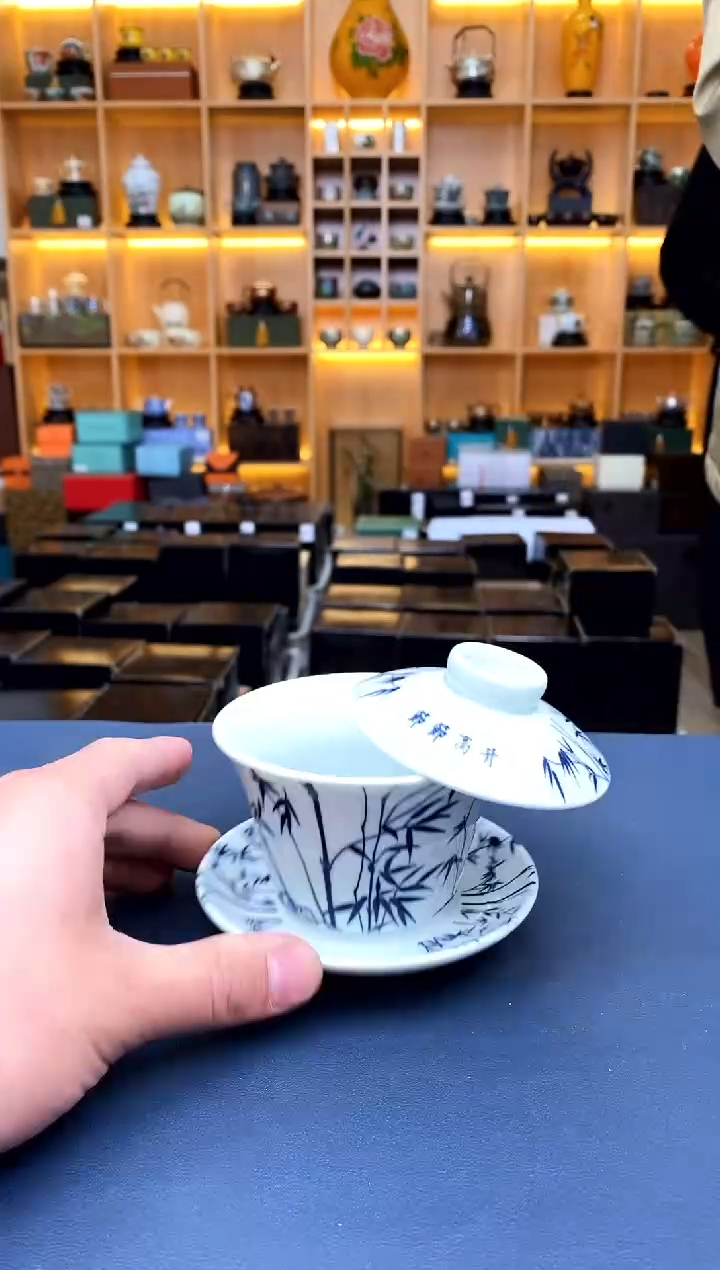 【闪购商品】撤柜高货，价格随便开@@