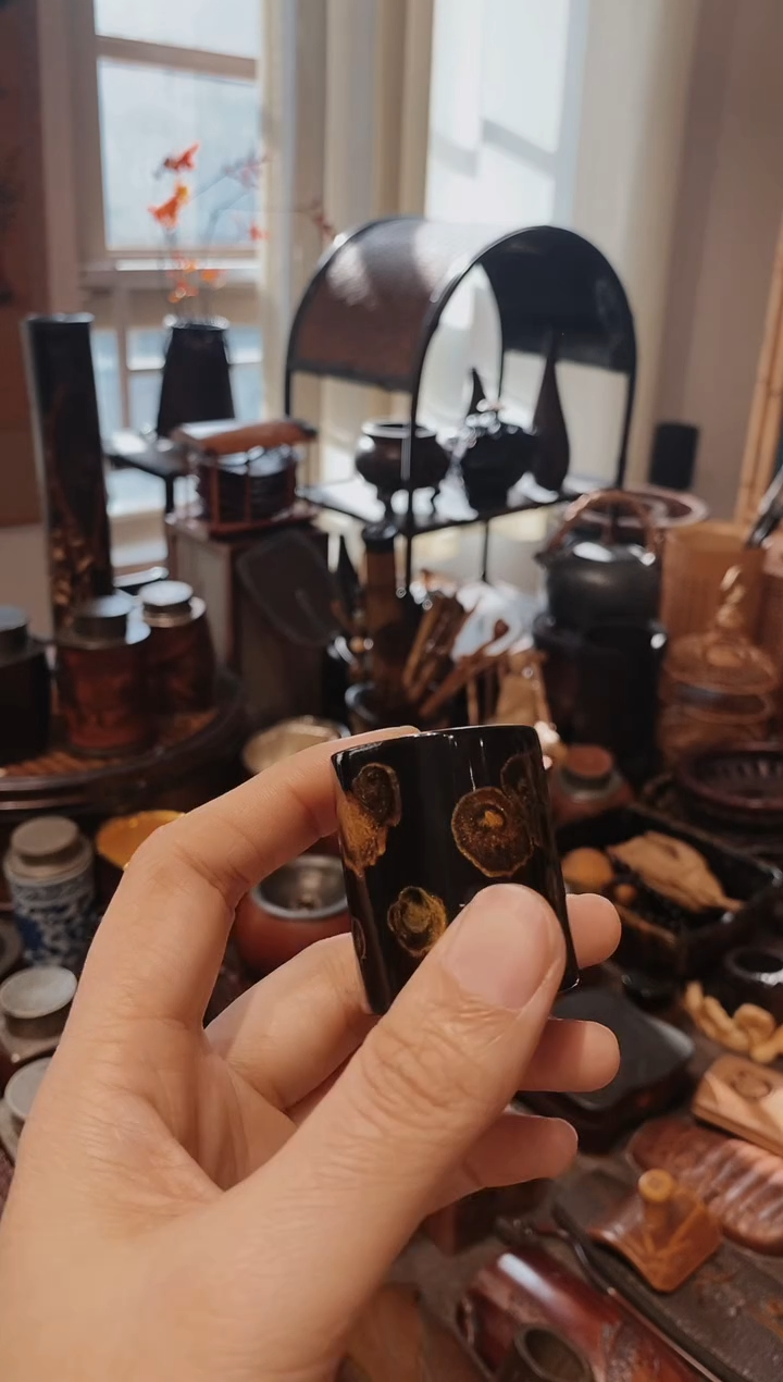 暖*?大漆精品款式盖置