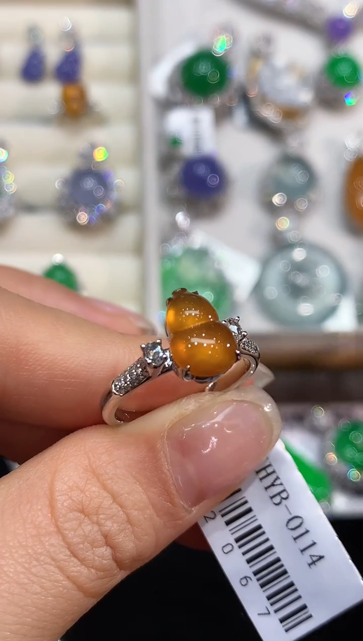 【闪购商品】翡翠戒指18K金镶嵌2682   
