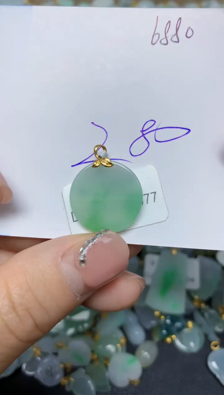 【闪购商品】翡翠挂件18K金镶嵌 天然翡翠A货