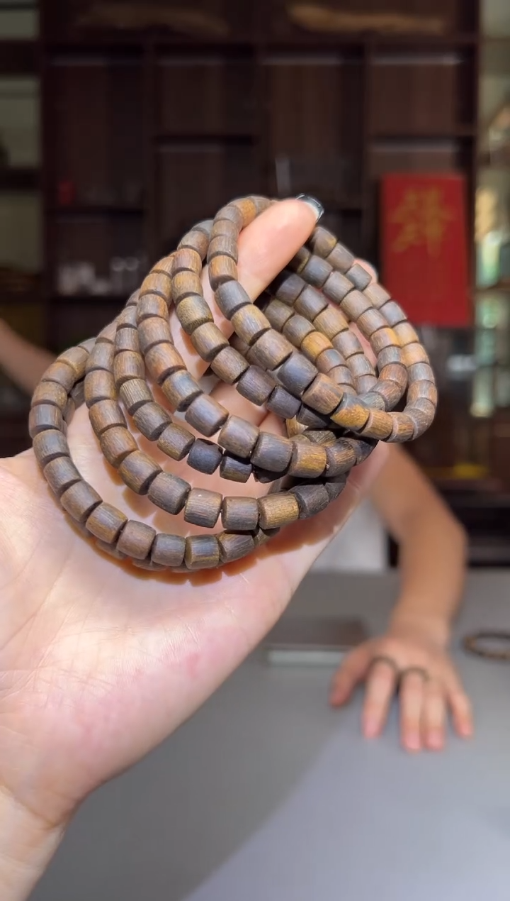 沉香碎屑沉香753号海南沉水0.7桶珠配碎屑香粉多样性发一8