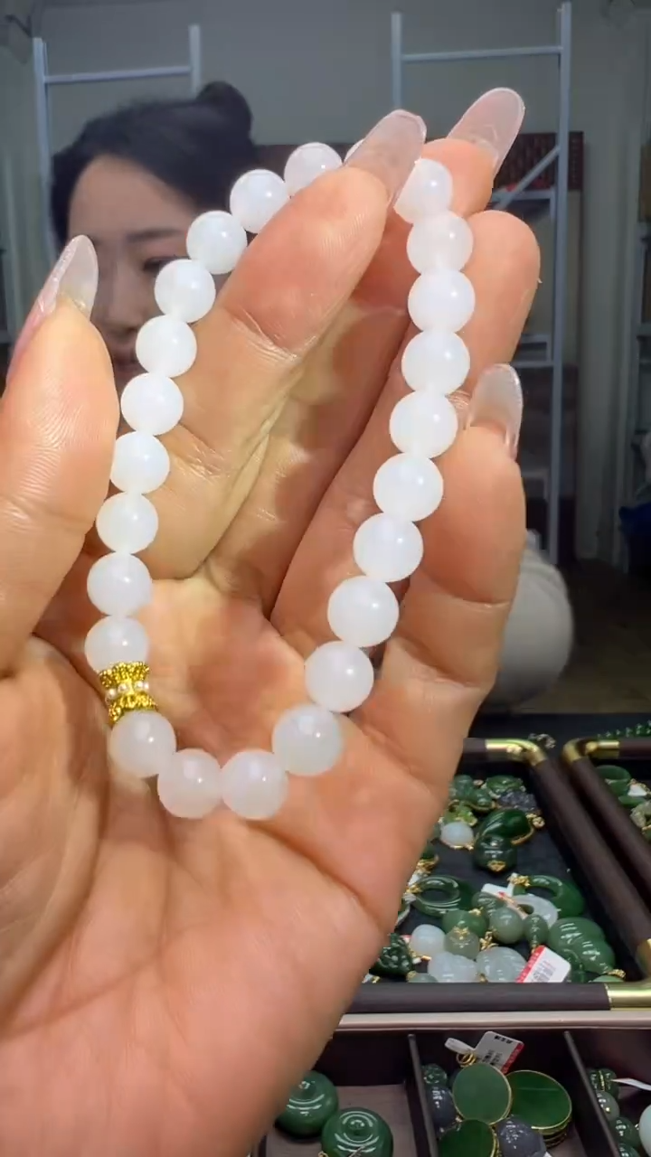 颈饰未镶嵌和田玉（多样性发货.发其一)1.02.128