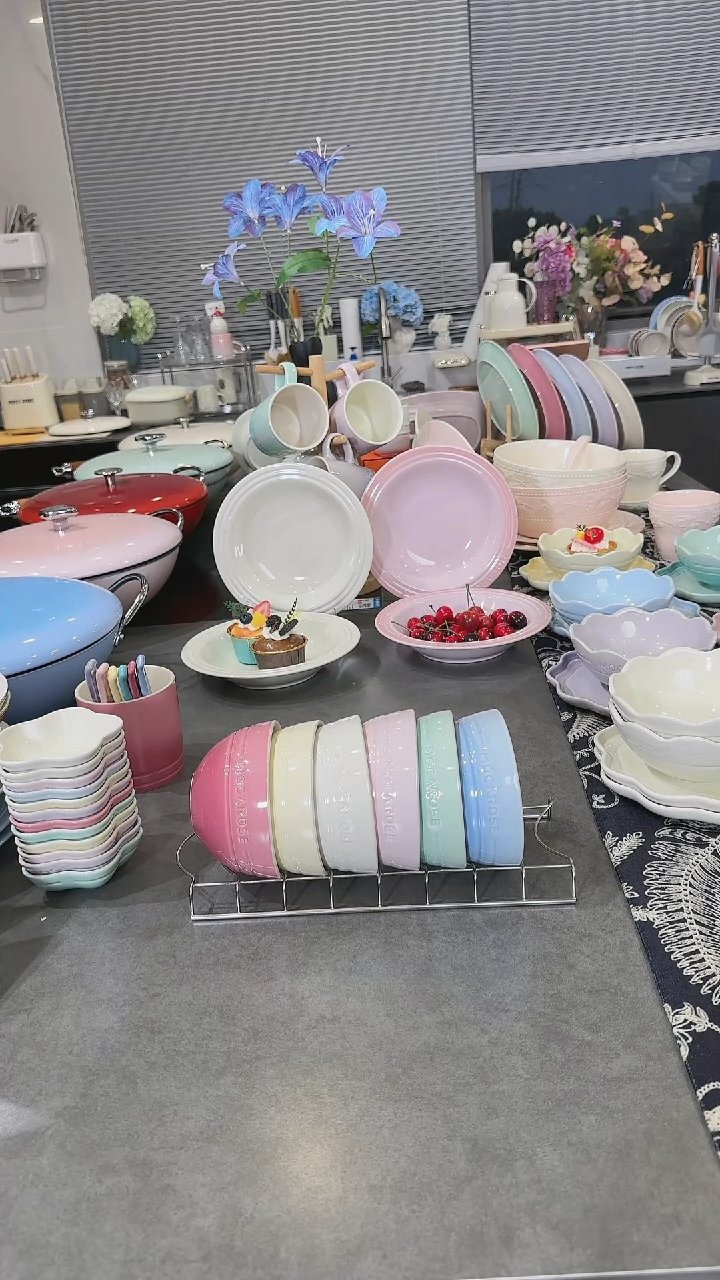 【闪购商品】瓷六色米饭碗