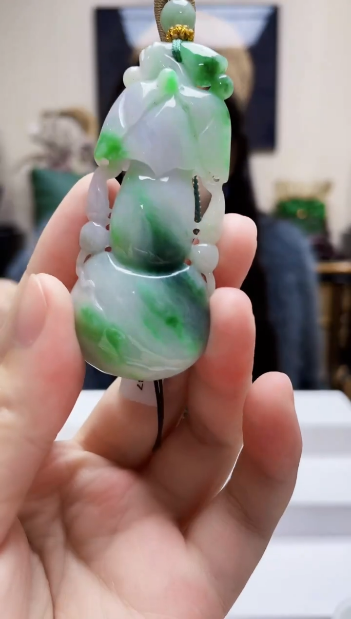 未镶嵌定制翡翠吊坠50