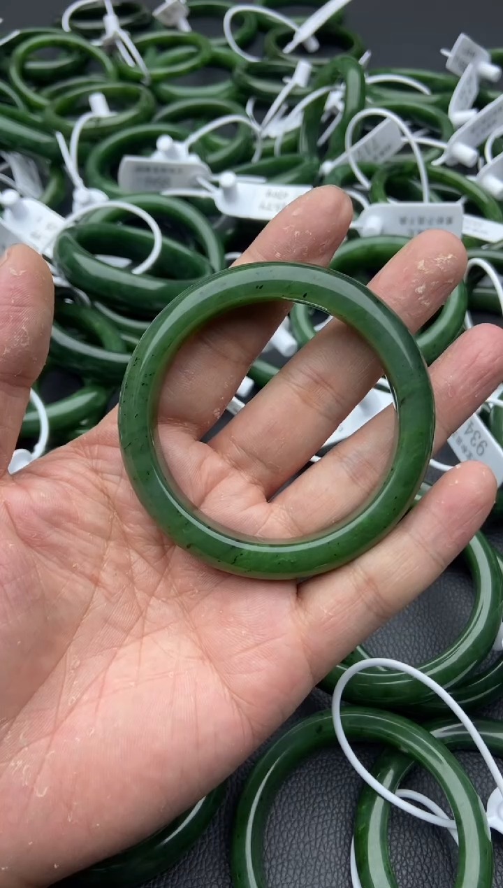 未镶嵌手镯和田玉（碧玉）21-58.5