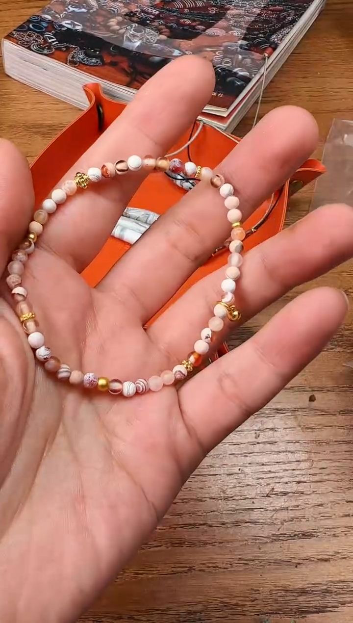 【闪购商品】玻璃颈饰【 肖钟出品 】2