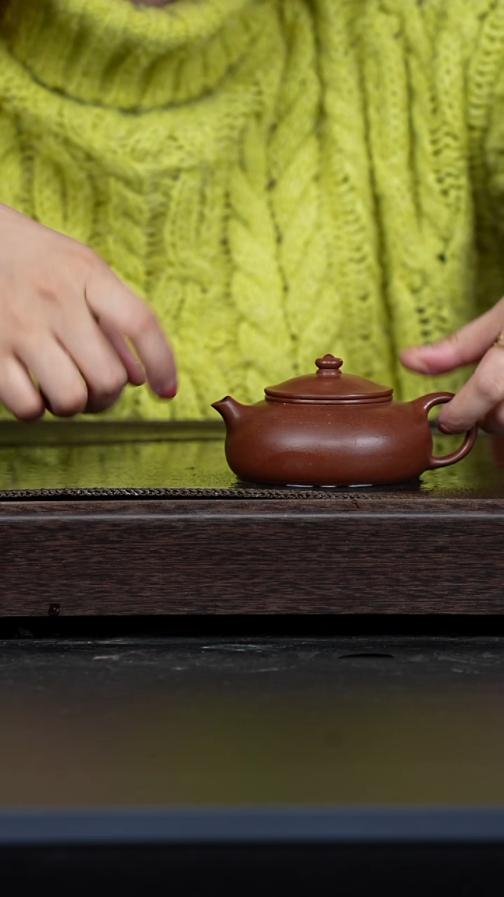 【闪购商品】紫砂茶壶红皮龙寒江