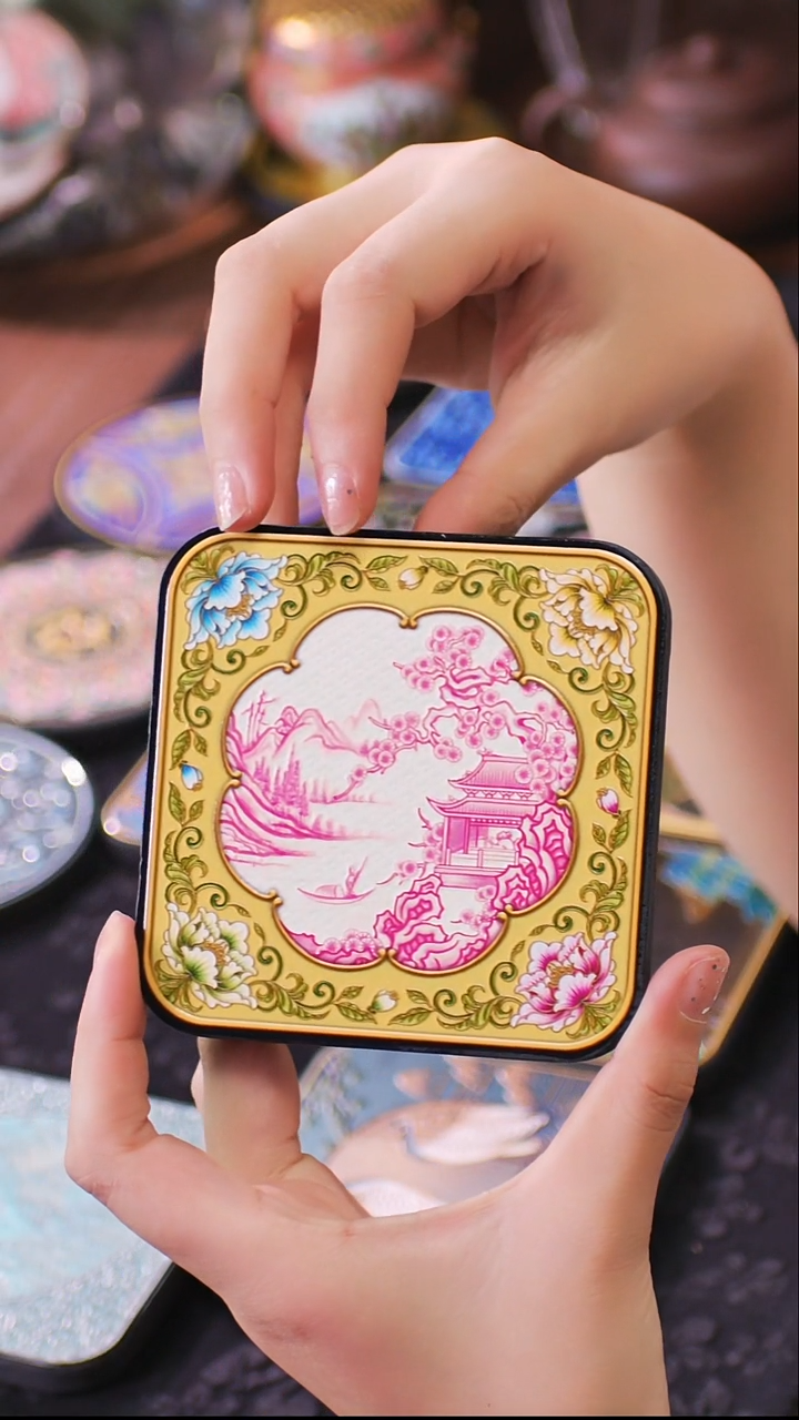 壹藏贰宝赏花镜图案杯垫一片