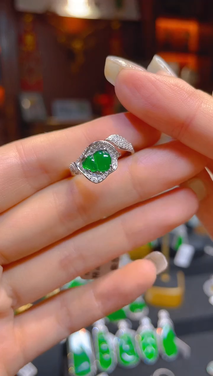 翡翠戒指银S925镶嵌天然A货翡翠/138658