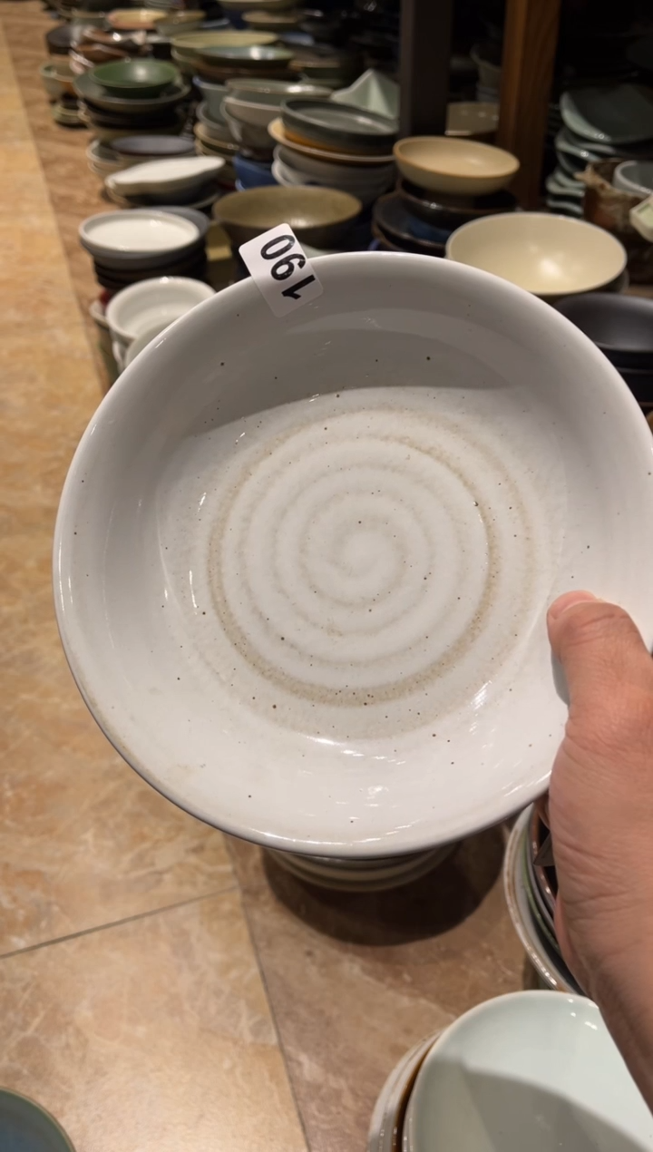 【闪购商品】瓷片190白麻点手刷釉高足盘1只