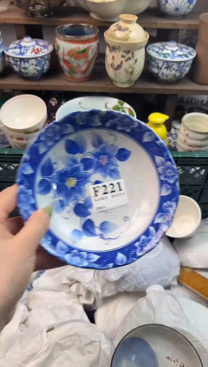 瓷片佩****馆                        