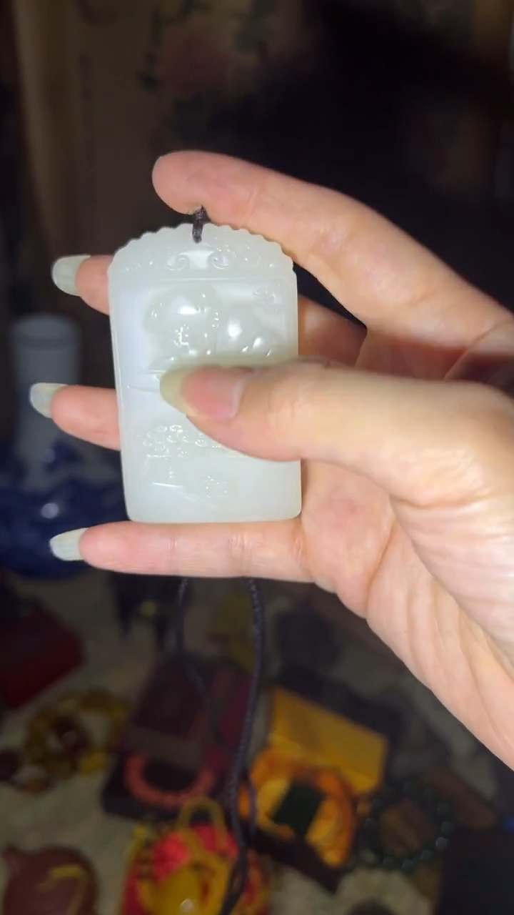 和田玉未镶嵌挂件闪购高端商品链接山水牌