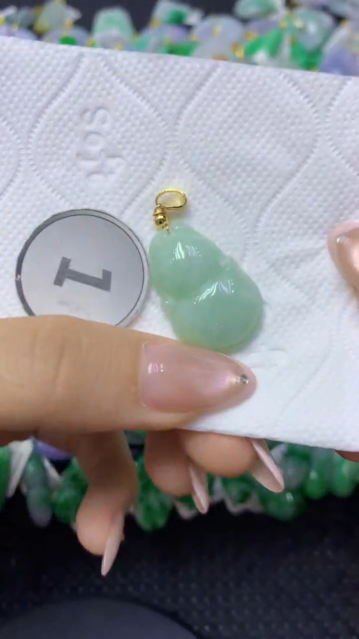 颈饰未镶嵌翡翠天然缅甸翡翠A货