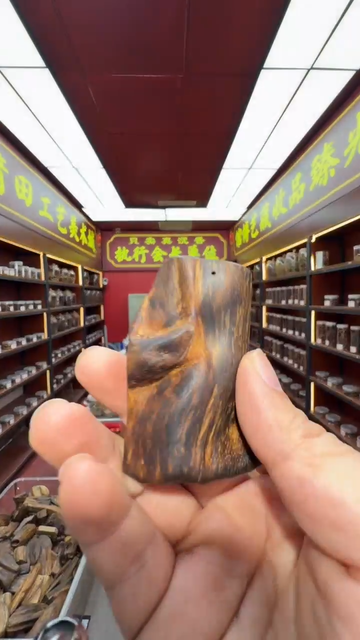 沉香吊坠多样性发一 达拉干