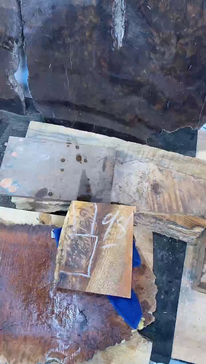 桢**品金丝楠木工艺品料