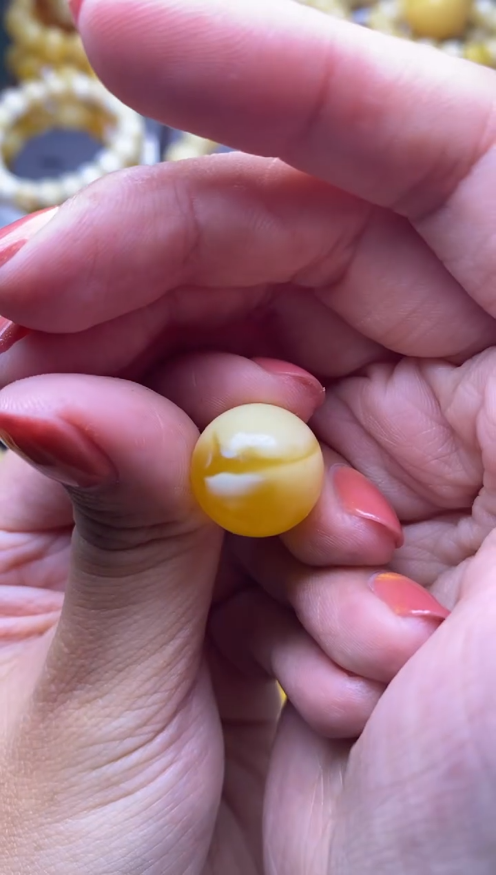 【闪购商品】琥珀裸石未镶嵌 大小姐珠宝严选93