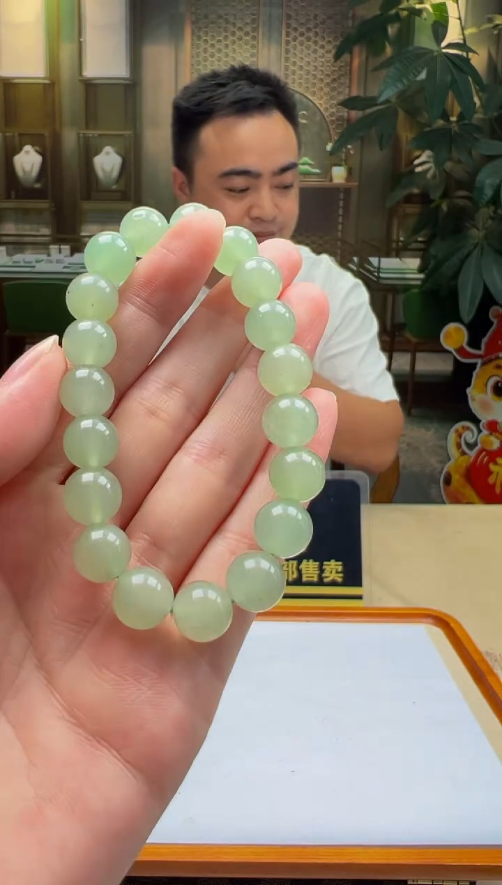 翡翠未镶嵌颈饰YY2025-7-18-10