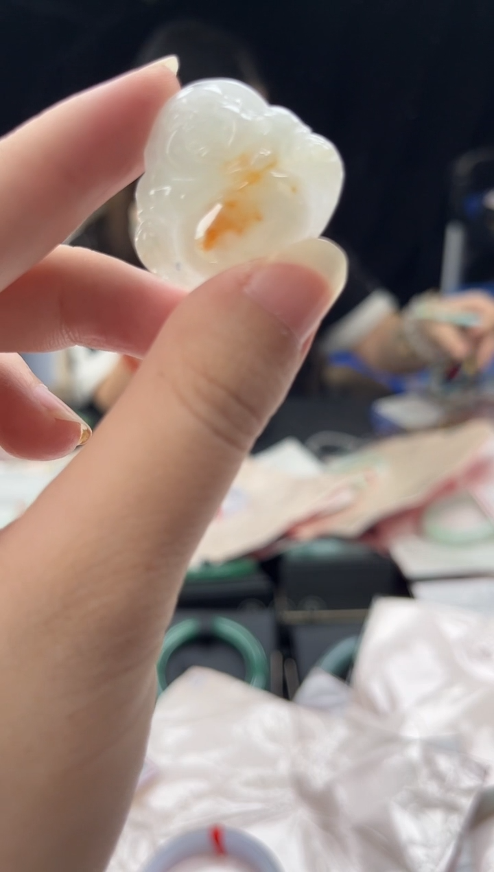 翡翠手镯未镶嵌0046681920