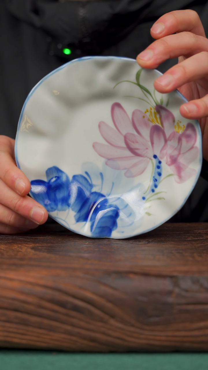 【闪购商品】瓷片寻一缕瓷香杯釉下手工手绘瓷器 紫荷碟子