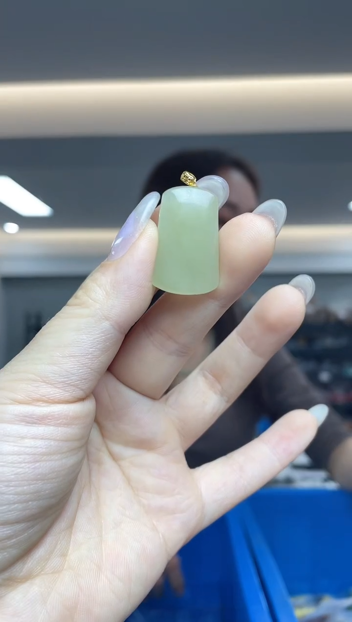 【闪购商品】和田玉18K金镶嵌`（多样性发一件）