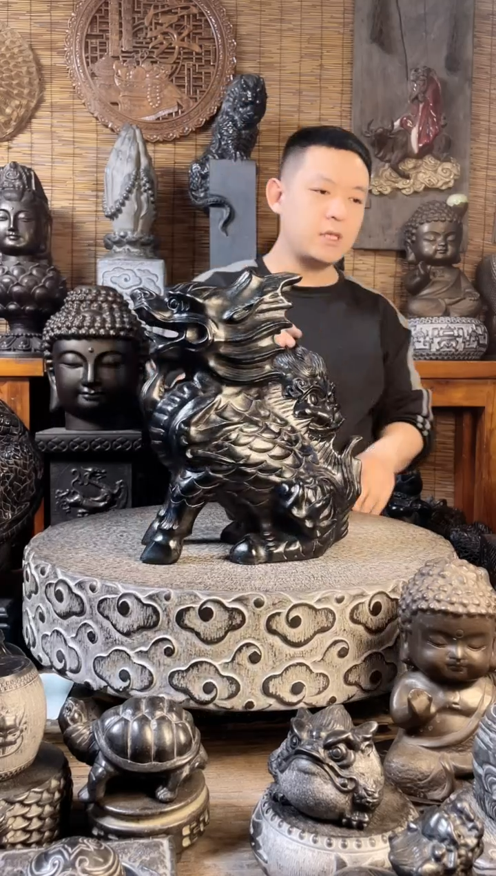 【闪购商品】35火麒麟天然青石雕刻