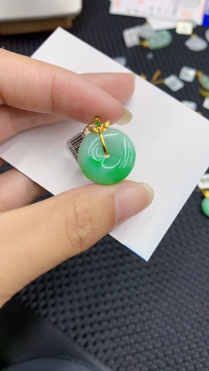 【闪购商品】翡翠颈饰18K金镶嵌            8