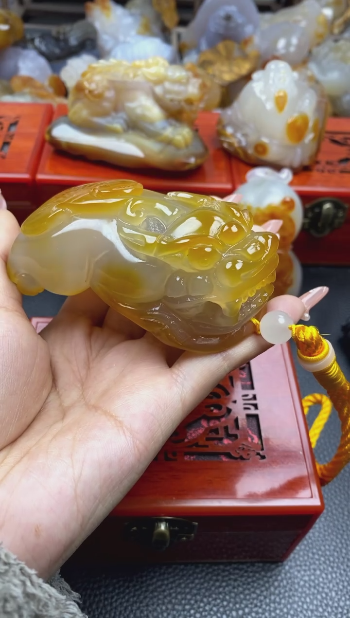 【闪购商品】玛瑙/玉髓手把未镶嵌00