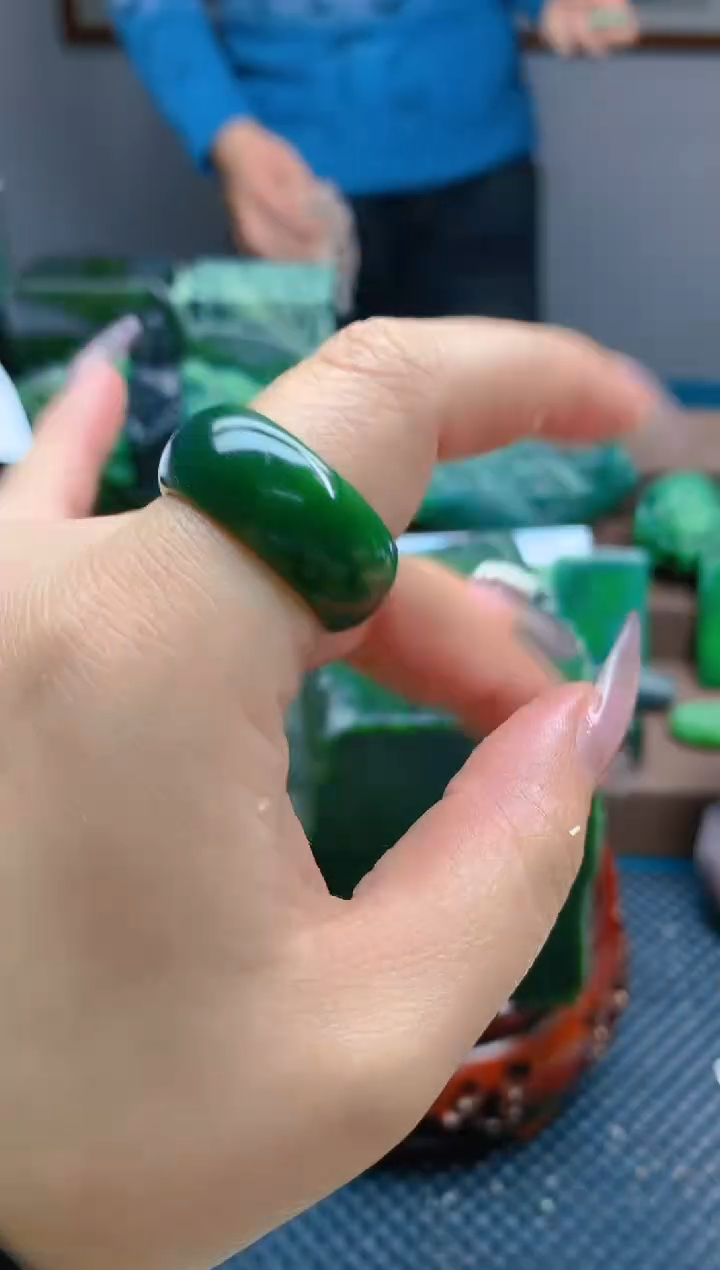 【闪购商品】和田玉（碧玉）戒指未镶嵌1