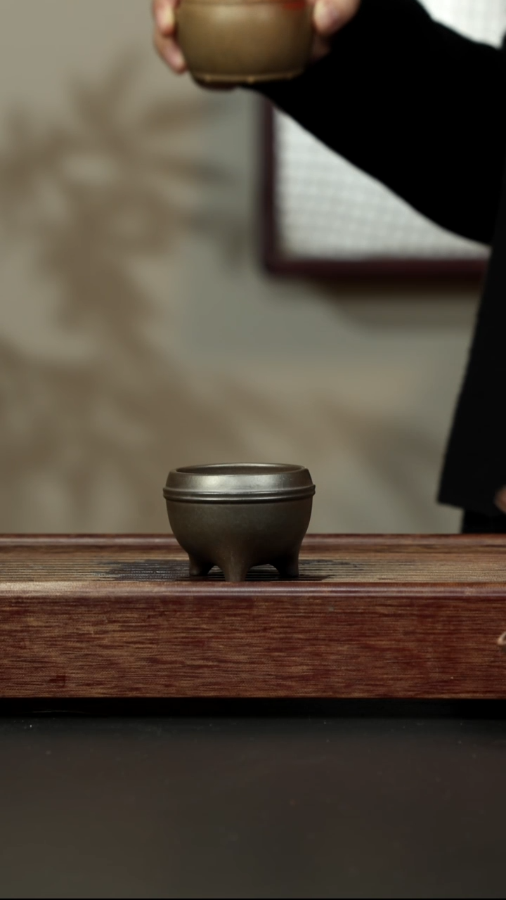 茶壶紫砂百年岩中泥 三足杯