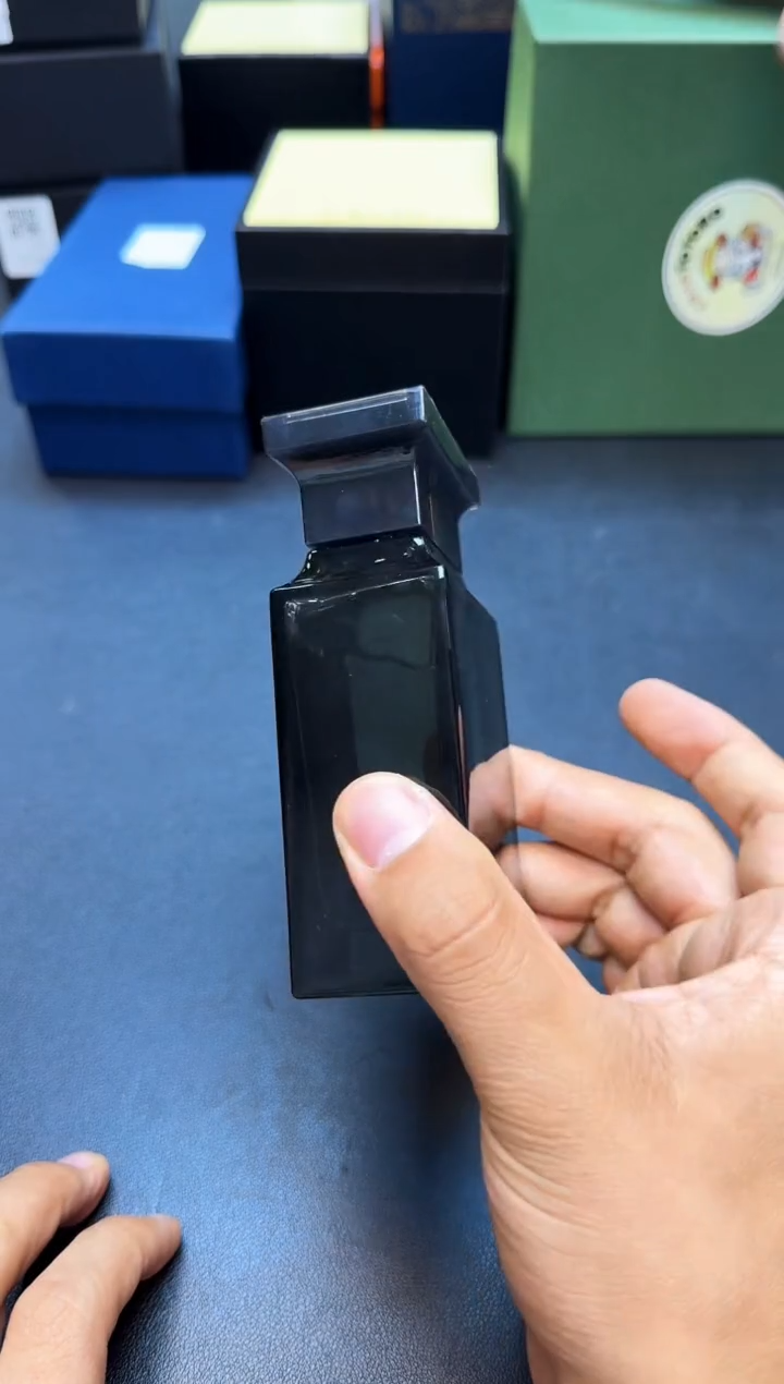 瓷片全新正品一件不留@@WE553