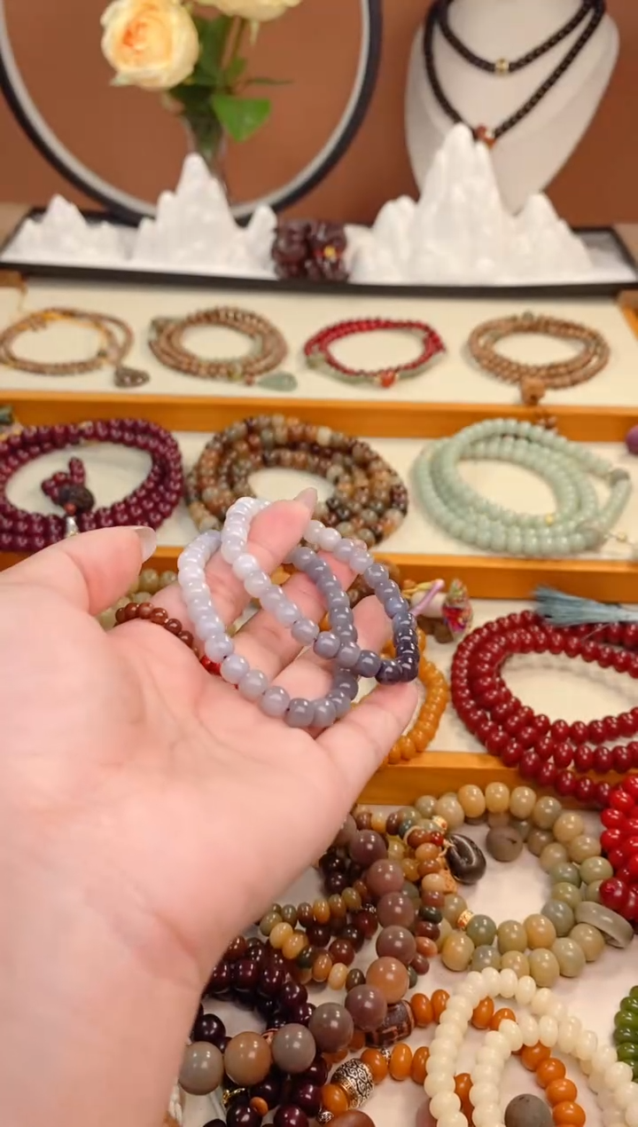 【闪购商品】和田玉手链未镶嵌烟紫老型珠渐变单圈（多样性发其一）