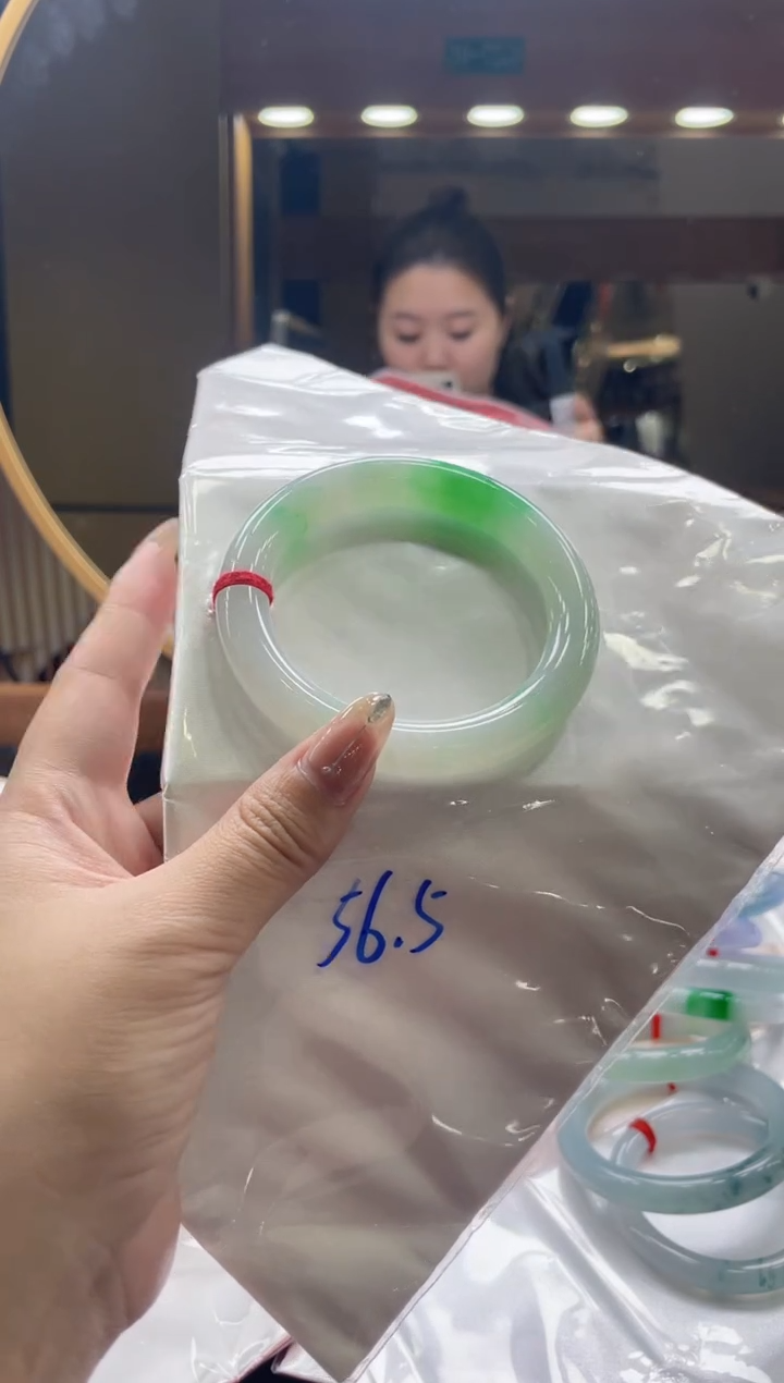 翡翠手镯未镶嵌天然缅甸A货翡翠手镯56.5圆条